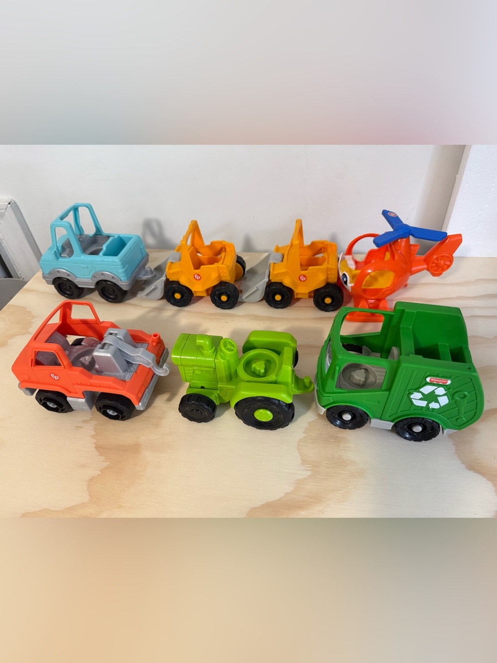 Little People Vehicles and 3 Figures- tractor garbage truck helicopter tow truck - Picture 5 of 5